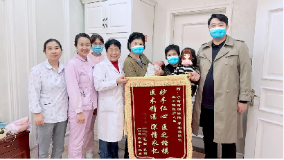 不负每一份信任,产科团队再次收到产妇及家属锦旗致谢