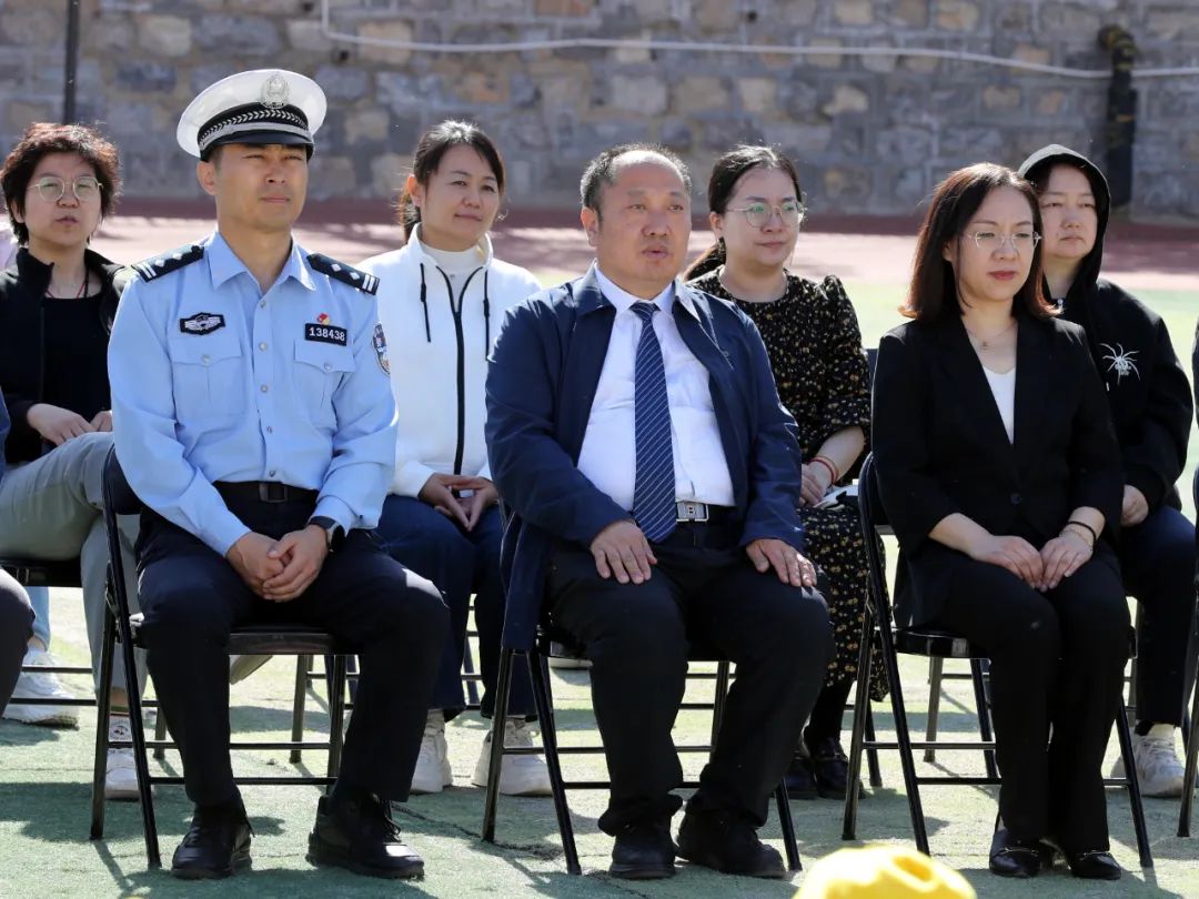 济南南郊医院携手多方力量,为校园安全筑起"生命防线"!